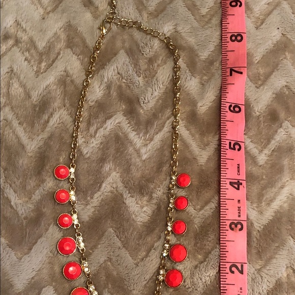 Color colored circle charm statement necklace - Picture 2 of 2